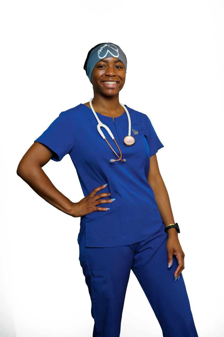 Brianne 4-Pocket Scrub Top